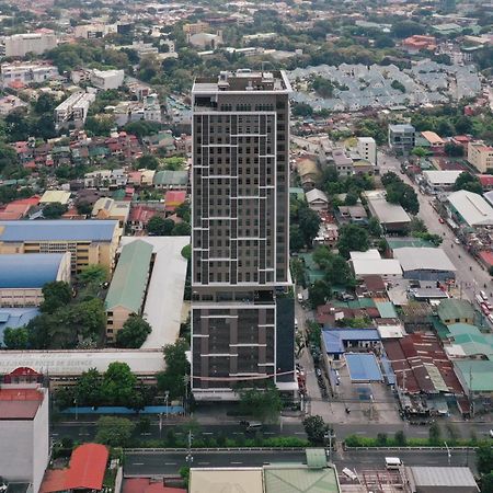 Citadines Roces Quezon City Exterior photo
