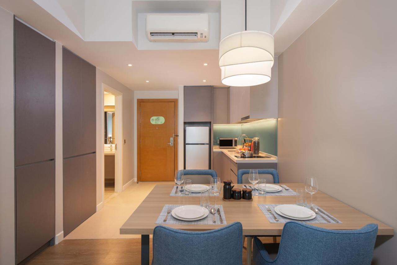 Citadines Roces Quezon City Exterior photo